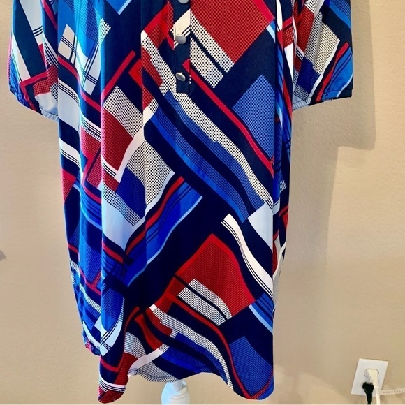 Notations Tunic Top 1X Red White Blue Short Sleeves Buttons Stretchy Boat Neck - Picture 4 of 15